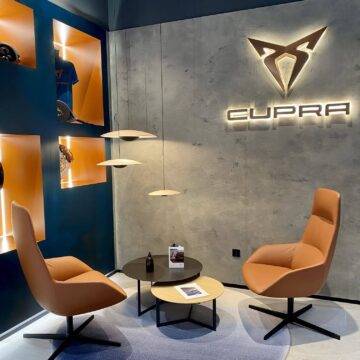 Cupra garage