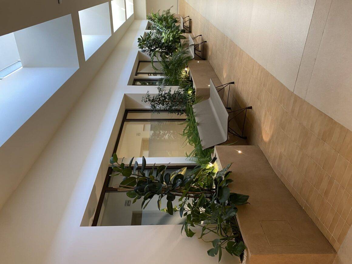 Proyecto amueblar sede AECC - Impacto Valencia Muebles y Proyectos de Oficina